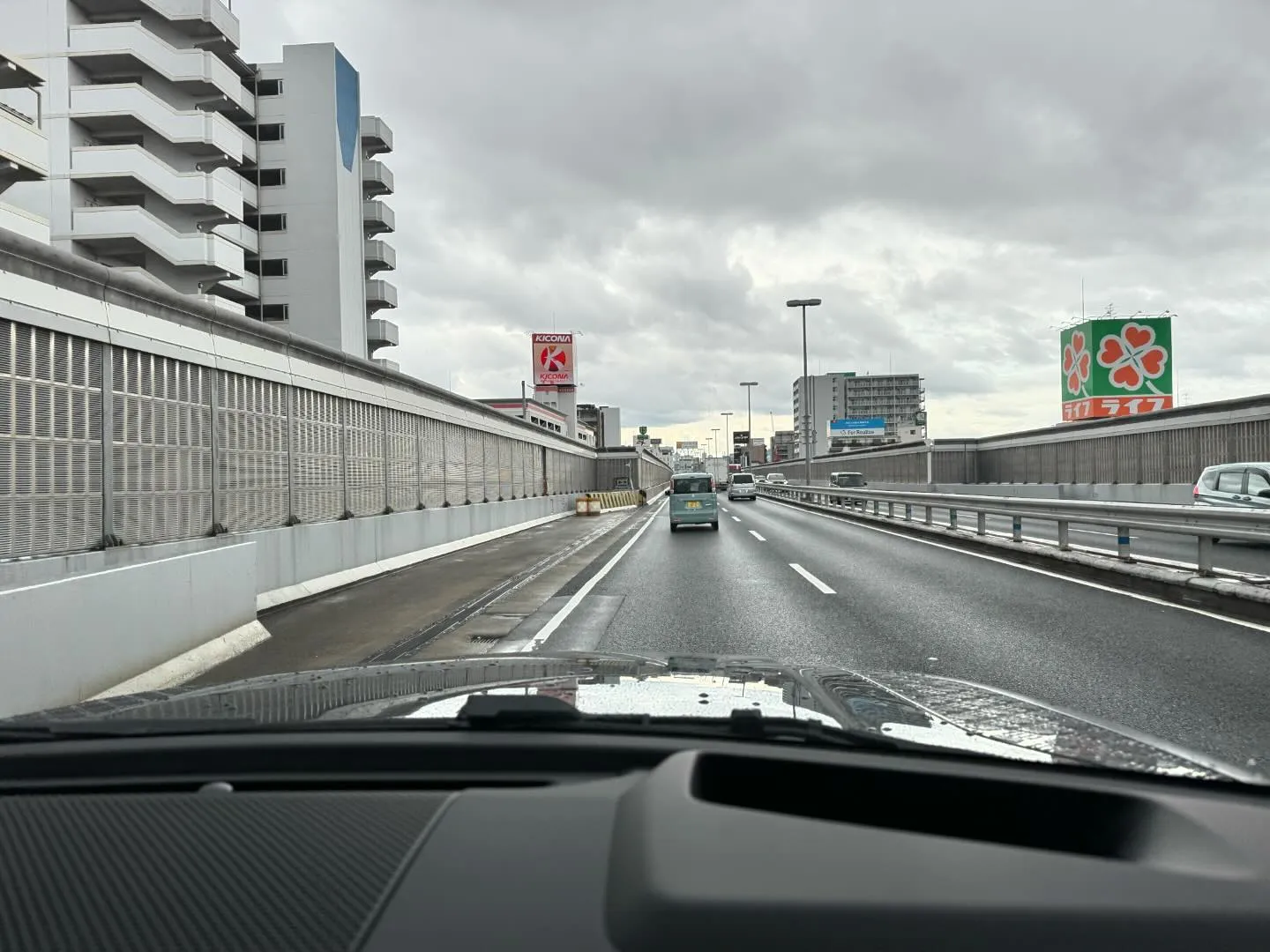 阪神高速　東大阪線環状線方面　5.5kmポスト付近